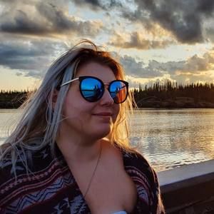 Meet your Posher, Victoria